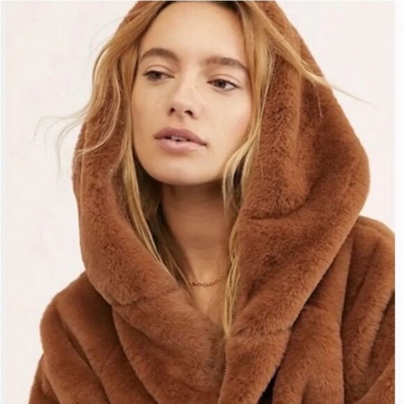 Free People Camel Brown Faux Fur Teddy Zipper Hoodie Gorpcore Oversized Coat XSm - Picture 2 of 11